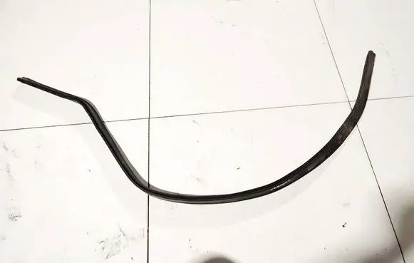 Mercedes-Benz ML W164 Rubber seal front coupe door 