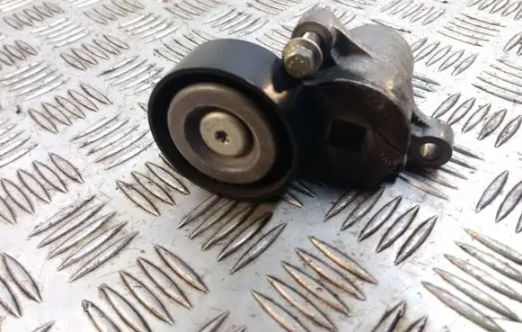 Ford Fiesta Generator/alternator belt tensioner CM5Q6A228BA