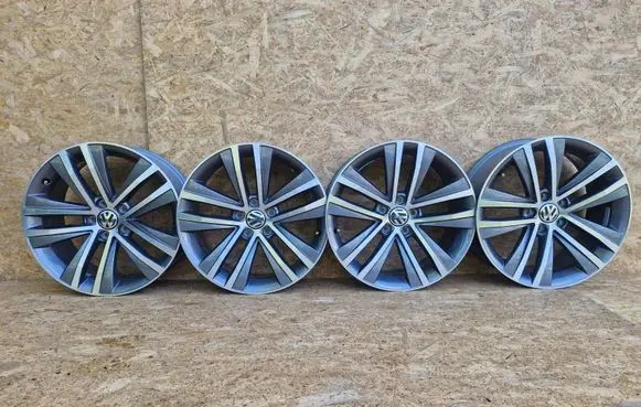 Volkswagen Sharan R18 alloy rim 7N0601025F