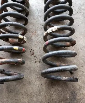 KIA Sportage Rear coil spring 553502Y210