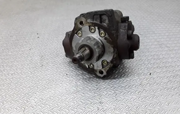 Mazda 6 Fuel injection high pressure pump 2940000042