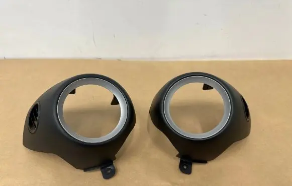 Mini One - Cooper Coupe R56 Dashboard side air vent grill/cover trim RG24103312 RG24105312 051109