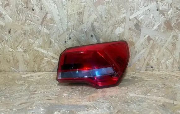Audi Q3 F3 Rear/tail lights 83A945070 646002