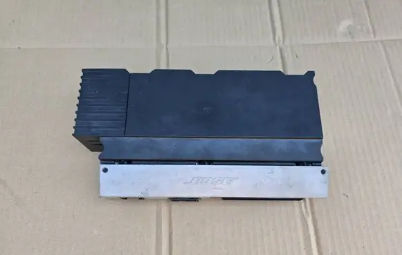 Audi A6 S6 C6 4F Sound amplifier 4F0035223G