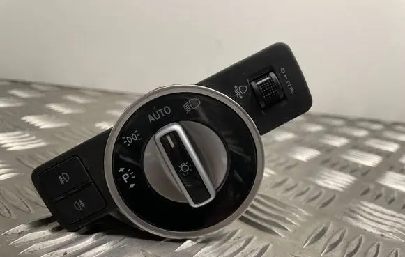 Light switch