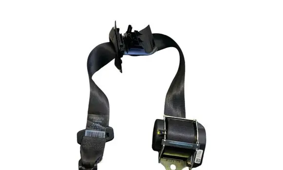 Middle seatbelt (rear)