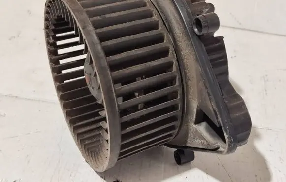 Audi A4 S4 B7 8E 8H Heater fan/blower 8E1820021E 0042757 9020016