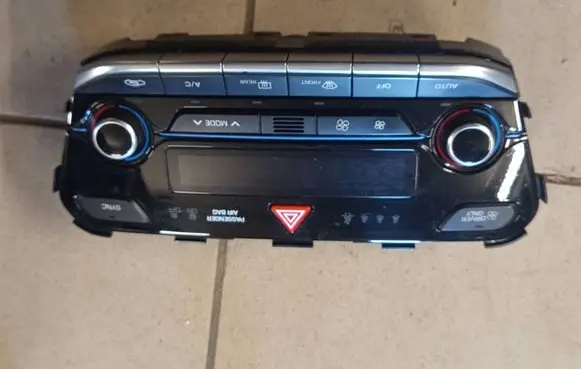 Hyundai Ioniq Climate control unit 97250G2050MB1 190208