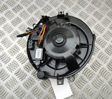 Audi A3 S3 8V Heater fan/blower 5Q2819021B T1018603JL