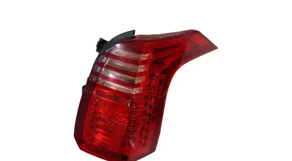 Peugeot 5008 Rear/tail lights 26120202 9672666680