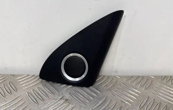 Audi Q5 SQ5 8R Front door speaker cover trim 8R0035424A