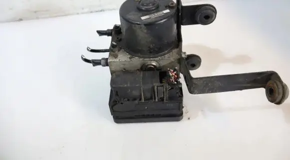 Ford C-MAX I ABS Pump