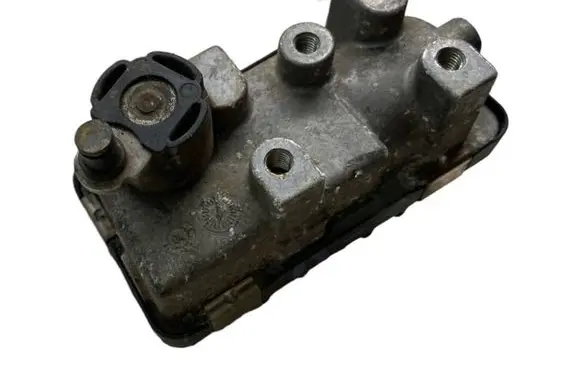 Ford Focus Turbine electric control actuator 6NW0084121