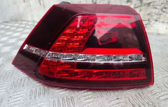 Volkswagen e-Golf Rear/tail lights 5G0945207 81230101
