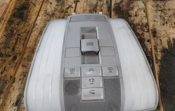 Mercedes-Benz E W212 Front seat light A2129001906
