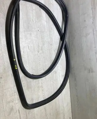 Front door rubber seal