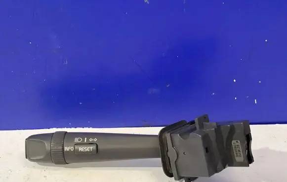 Volvo V70 Indicator stalk 31268578 9496807