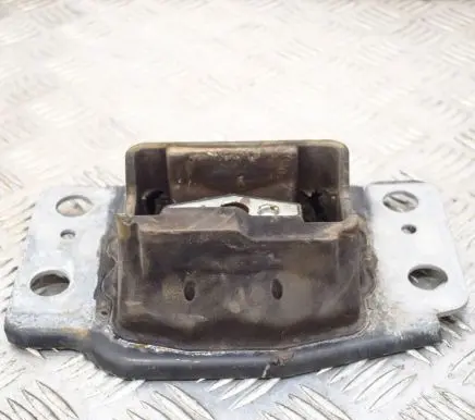 Ford S-MAX Engine mount bracket BG917M121AA