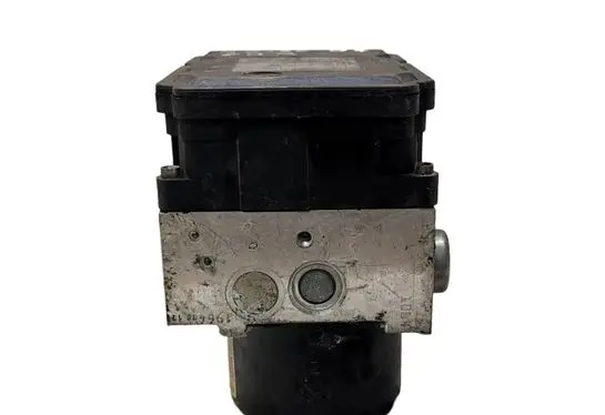 Volvo XC70 ABS Pump 31261142 7G9N2C405AC P31261142