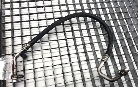 Dacia Dokker Air conditioning (A/C) pipe/hose 924909036R
