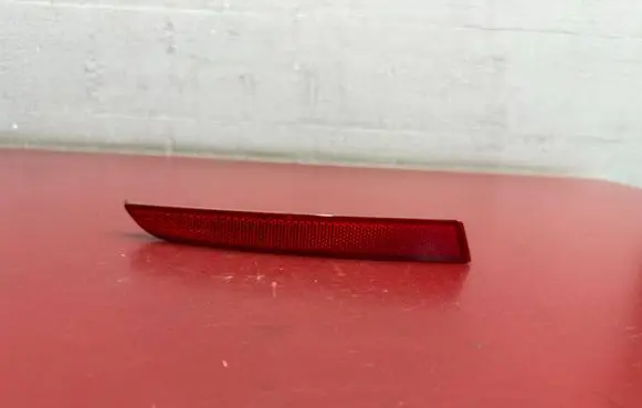 BMW 5 F10 F11 Rear tail light reflector 7318555