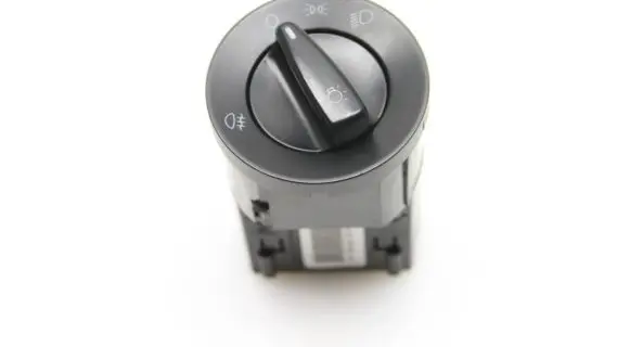 Skoda Fabia Mk2 (5J) Light switch 3B0941531B