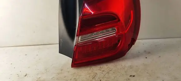 Rear/tail lights
