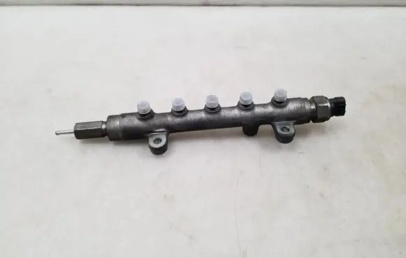 Mazda CX-7 Fuel main line pipe 