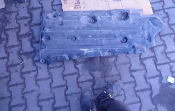Ford Kuga II Side bottom protection GV6111132BA