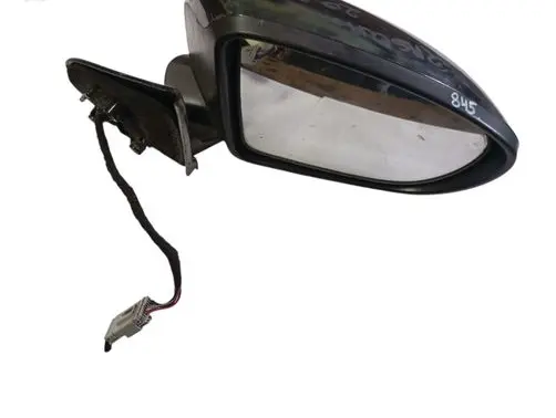 Nissan Qashqai Front door electric wing mirror E11026202 E11036202
