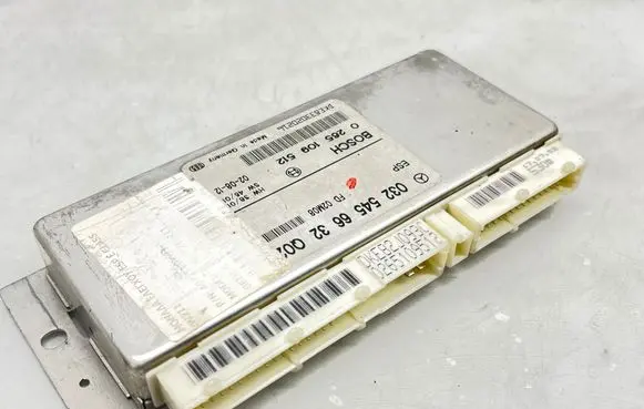 Mercedes-Benz E W211 ESP (stability system) control unit 0325456632 0265109512
