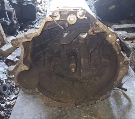 Audi A4 S4 B5 8D Manual 5 speed gearbox CTD