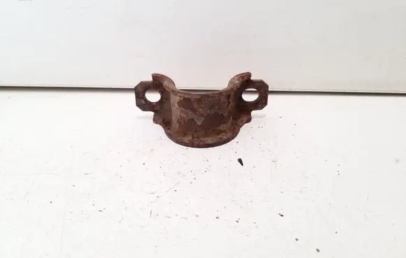 Toyota RAV 4 (XA20) Sway bar bush bracket, rear 