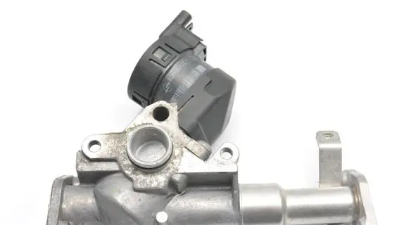 BMW 3 E90 E91 EGR valve 756324105