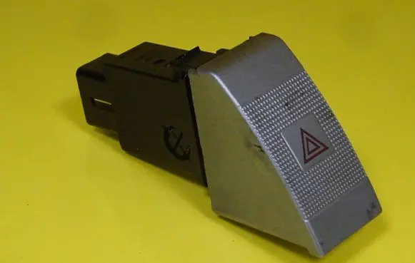KIA Carnival Hazard light switch 0K53B664H0A