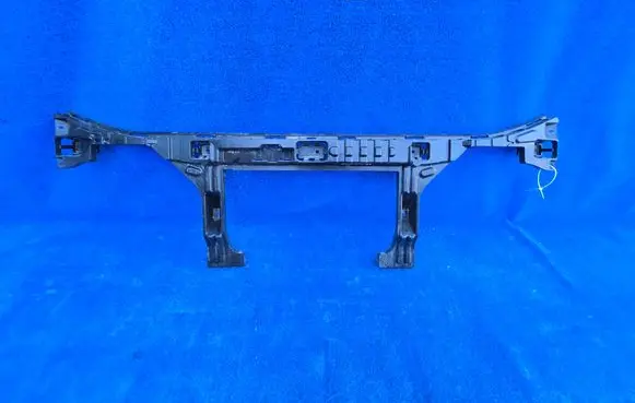 Mini Electric (Cooper SE) Rear bumper mounting bracket 2804116