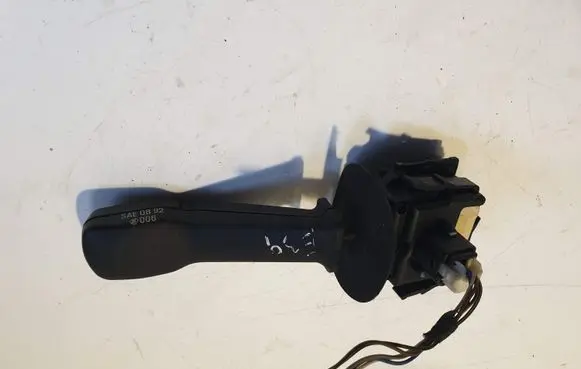 BMW 5 E39 Indicator stalk PA66MX40 SAEQB92006