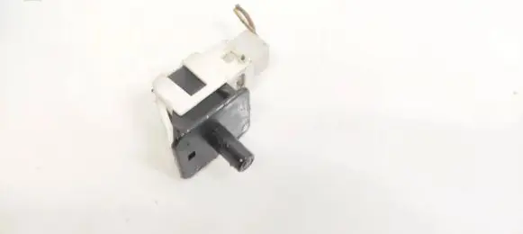 Mercedes-Benz E W211 Front door sensor 2028209410 30011501