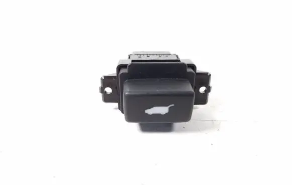 Tailgate opening switch