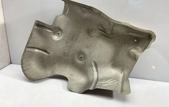 Mercedes-Benz GL X164 Exhaust heat shield A1646820671