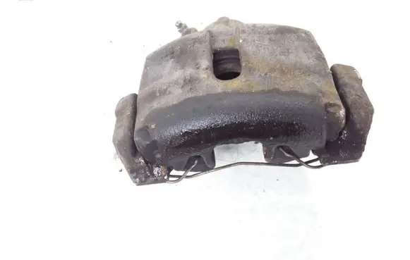 Volkswagen PASSAT B6 Front brake caliper