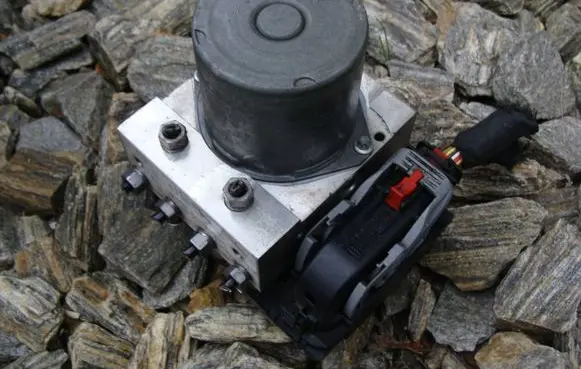 Audi Q5 SQ5 ABS Pump 8R0614517BE 0265239274