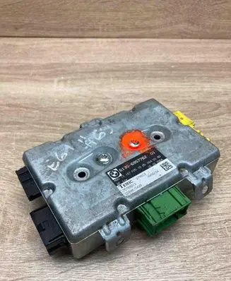 BMW 5 E60 E61 Door control unit/module 6957762 75789012