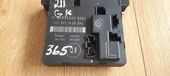 Mercedes-Benz E W211 Door control unit/module 2118201526 356805