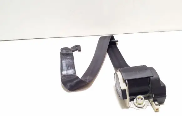 Volkswagen Tiguan Middle seatbelt (rear) 5m0857807b