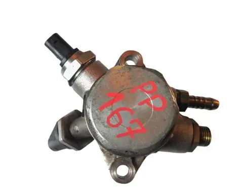 Audi A7 S7 4G Fuel injection high pressure pump 079127025AJ 06H906051J