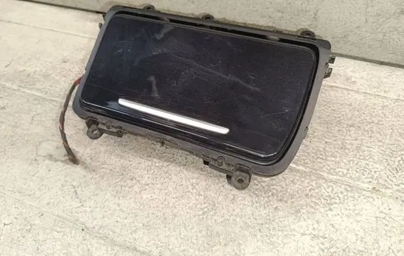 BMW 5 F10 F11 Cup holder front 9206401