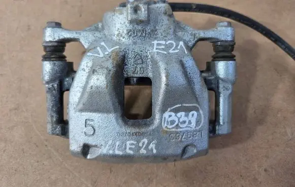 Toyota Corolla E210 E21 Front brake caliper L89763