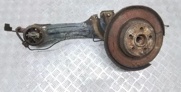 Volvo S60 Rear wheel hub 31277756