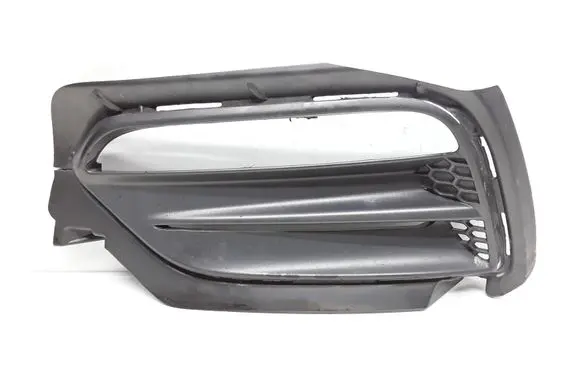 Volvo S60 Front bumper lower grill 31383154